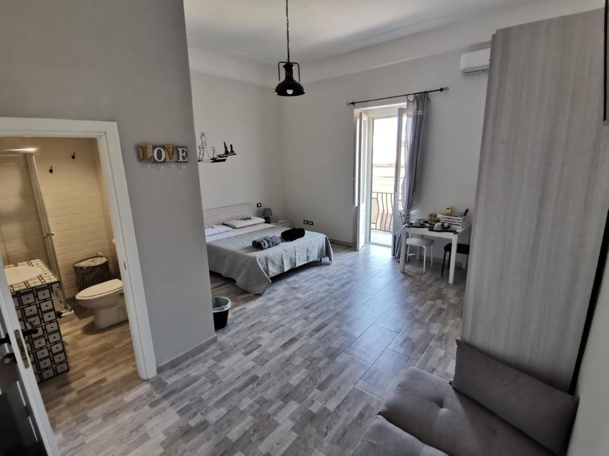 Scacco Matto Holiday House Таранто Экстерьер фото