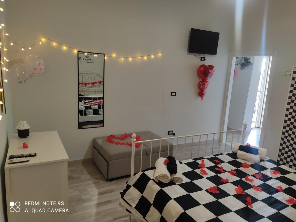 Scacco Matto Holiday House Таранто Экстерьер фото