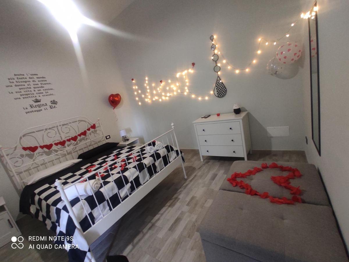 Scacco Matto Holiday House Таранто Экстерьер фото
