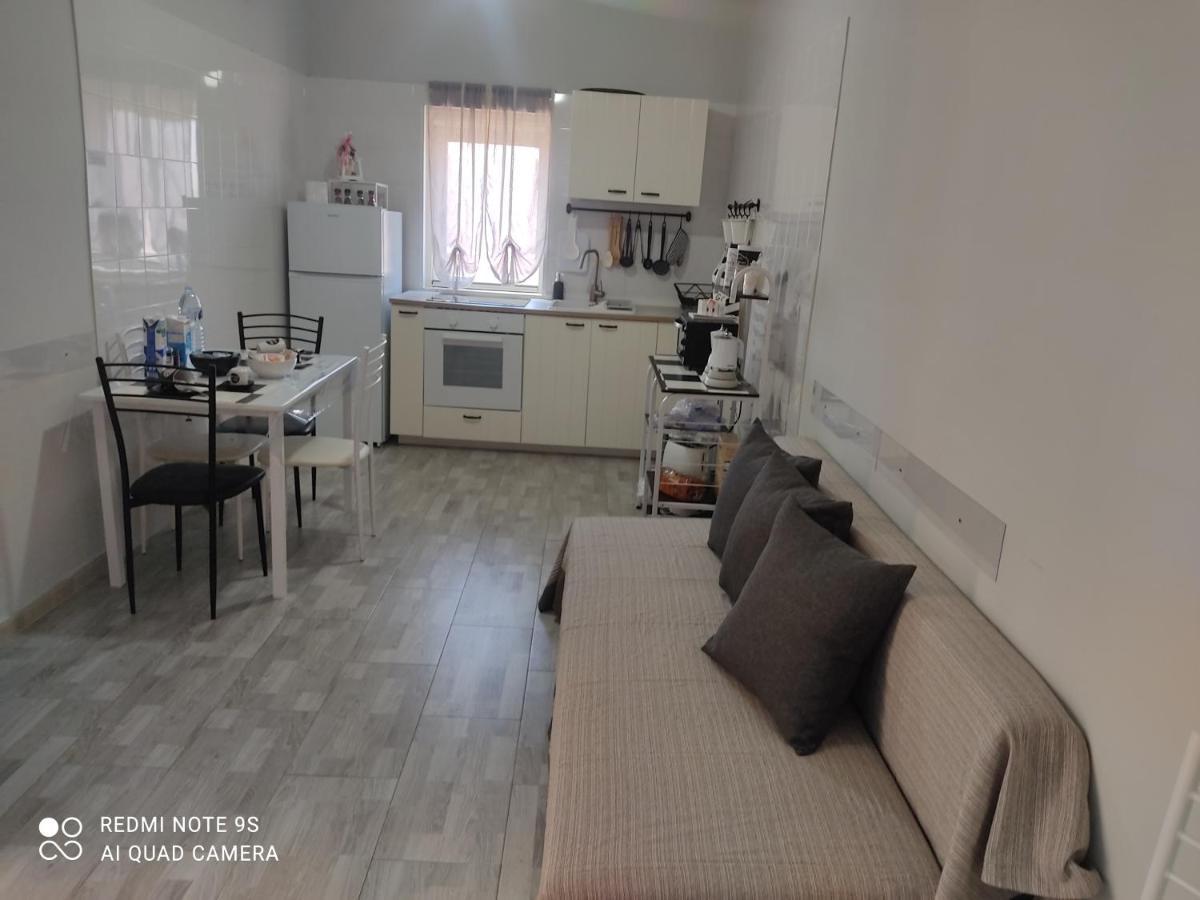Scacco Matto Holiday House Таранто Экстерьер фото
